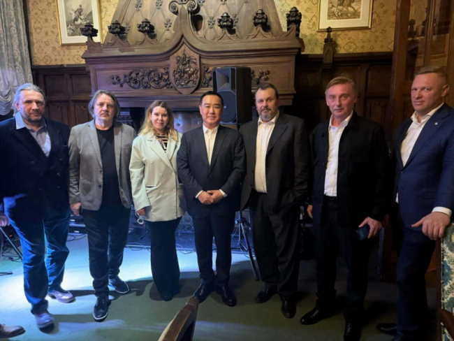 光影传友谊 同筑共同体——莫斯科国际关系学院举行《音乐家》特别展映 纪念人类命运共同体倡议提出13周年